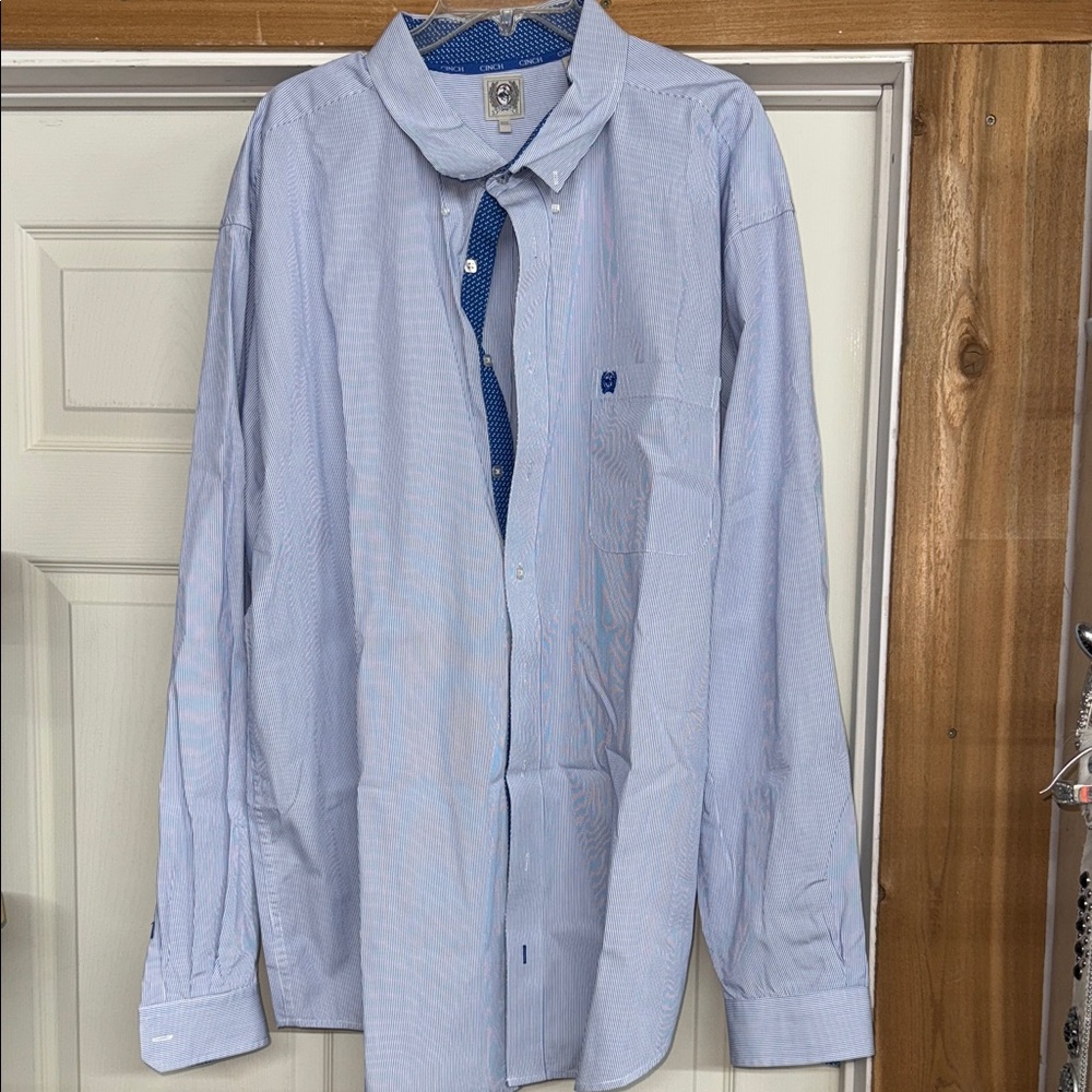 Cinch Men's Striped Blue Button-Down Shirt